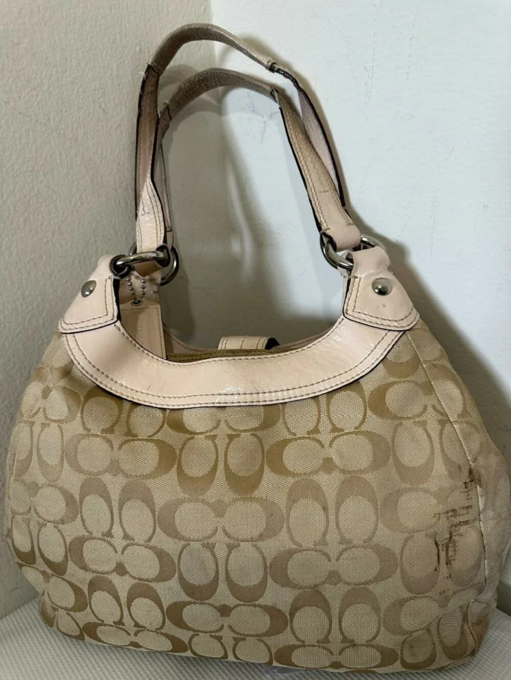 Coach Vintage Y2K Khaki Satchel Handbag with Pink Lining